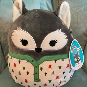 Floxie- Winter Fox Squishmallow